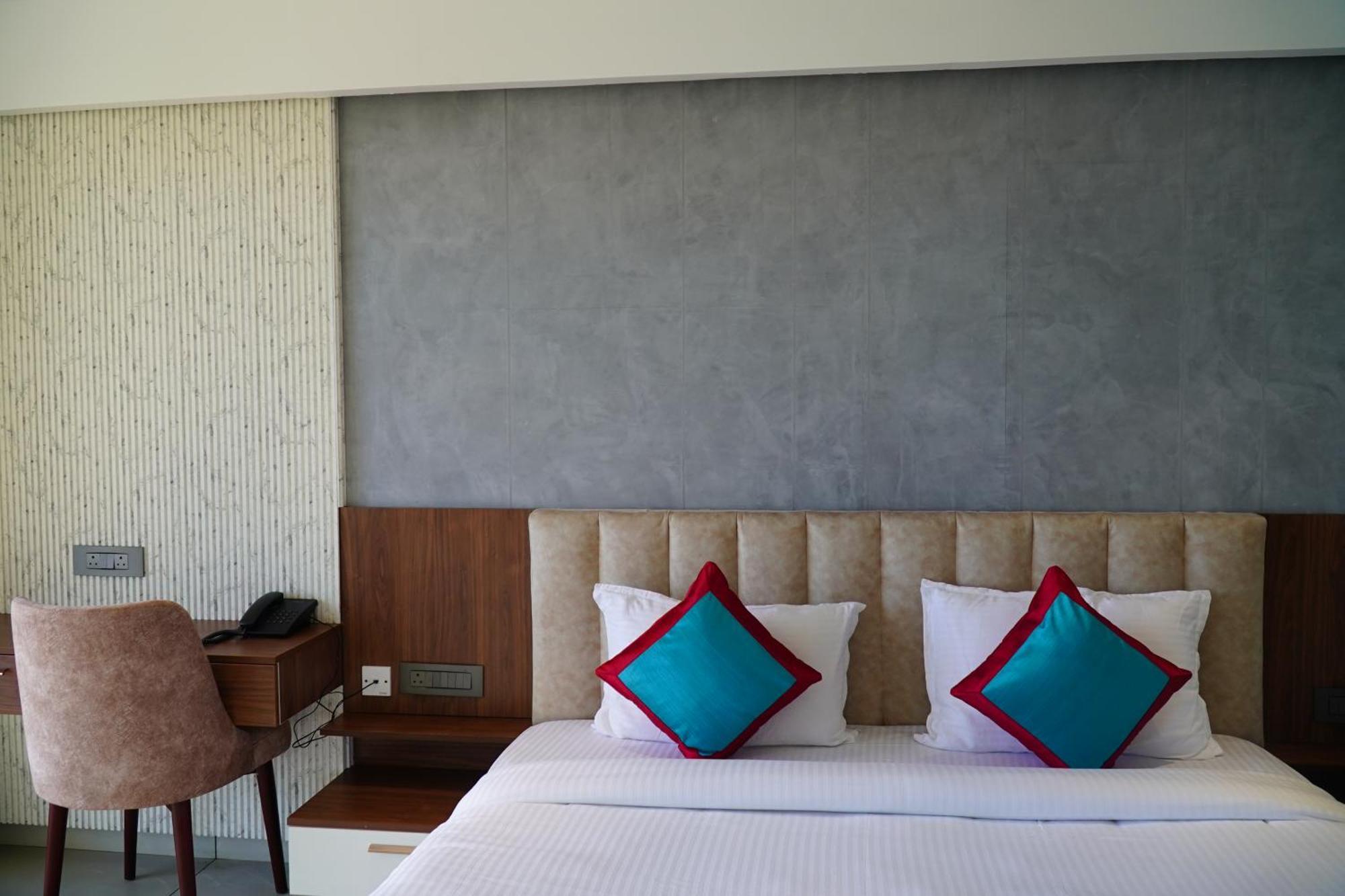 Hotel The Clouds End Devikolam Exterior foto