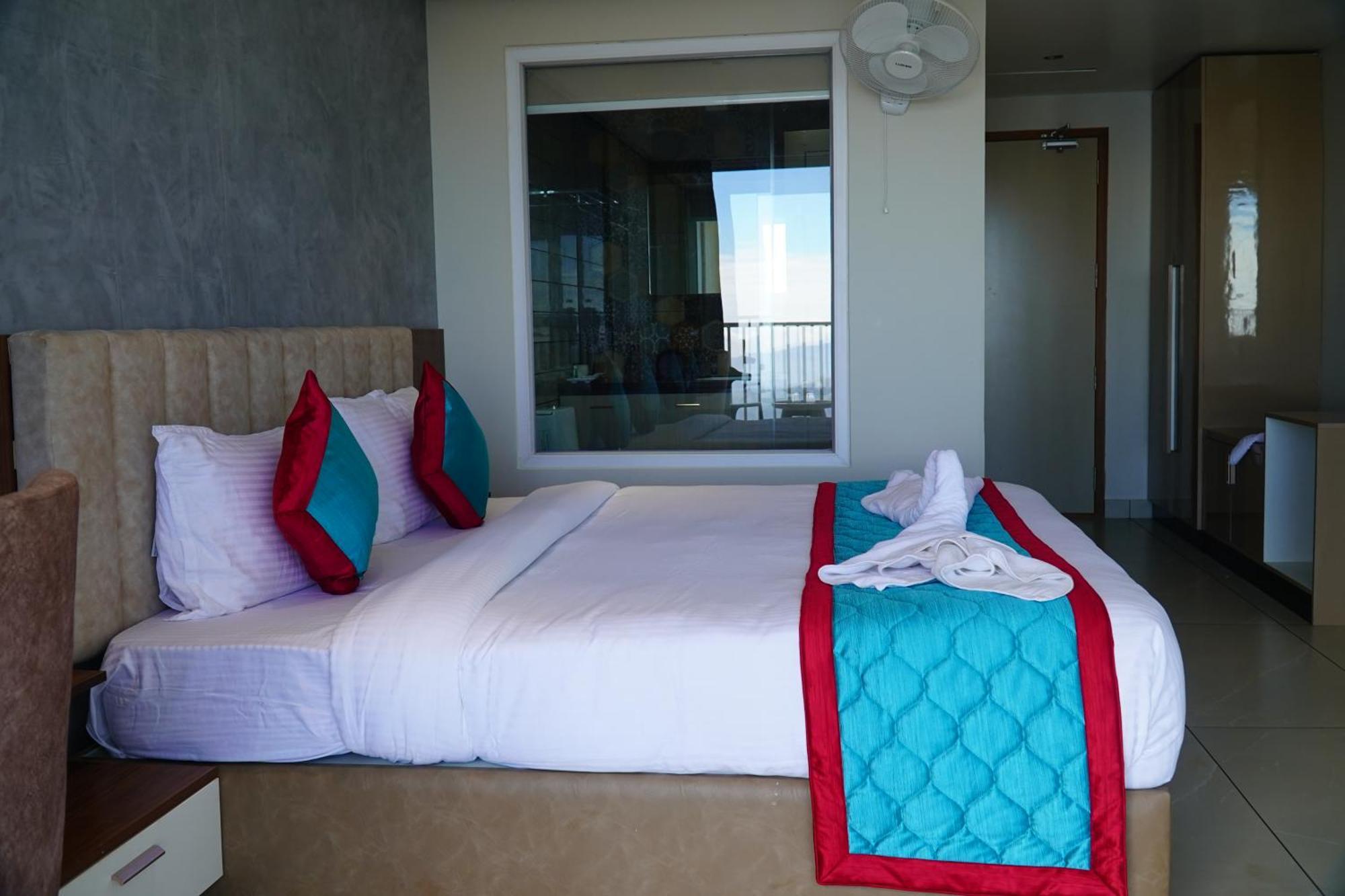 Hotel The Clouds End Devikolam Exterior foto