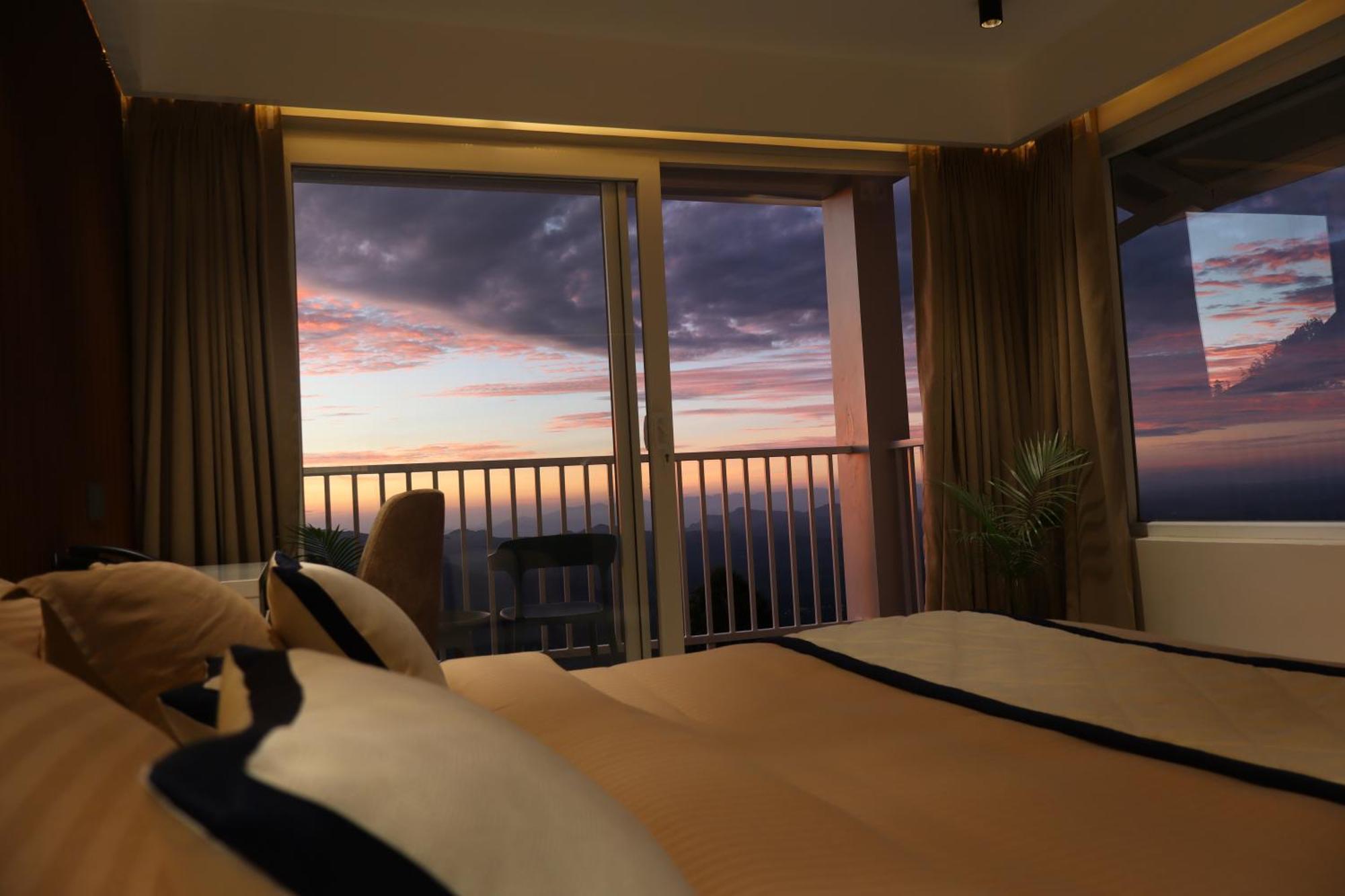Hotel The Clouds End Devikolam Exterior foto