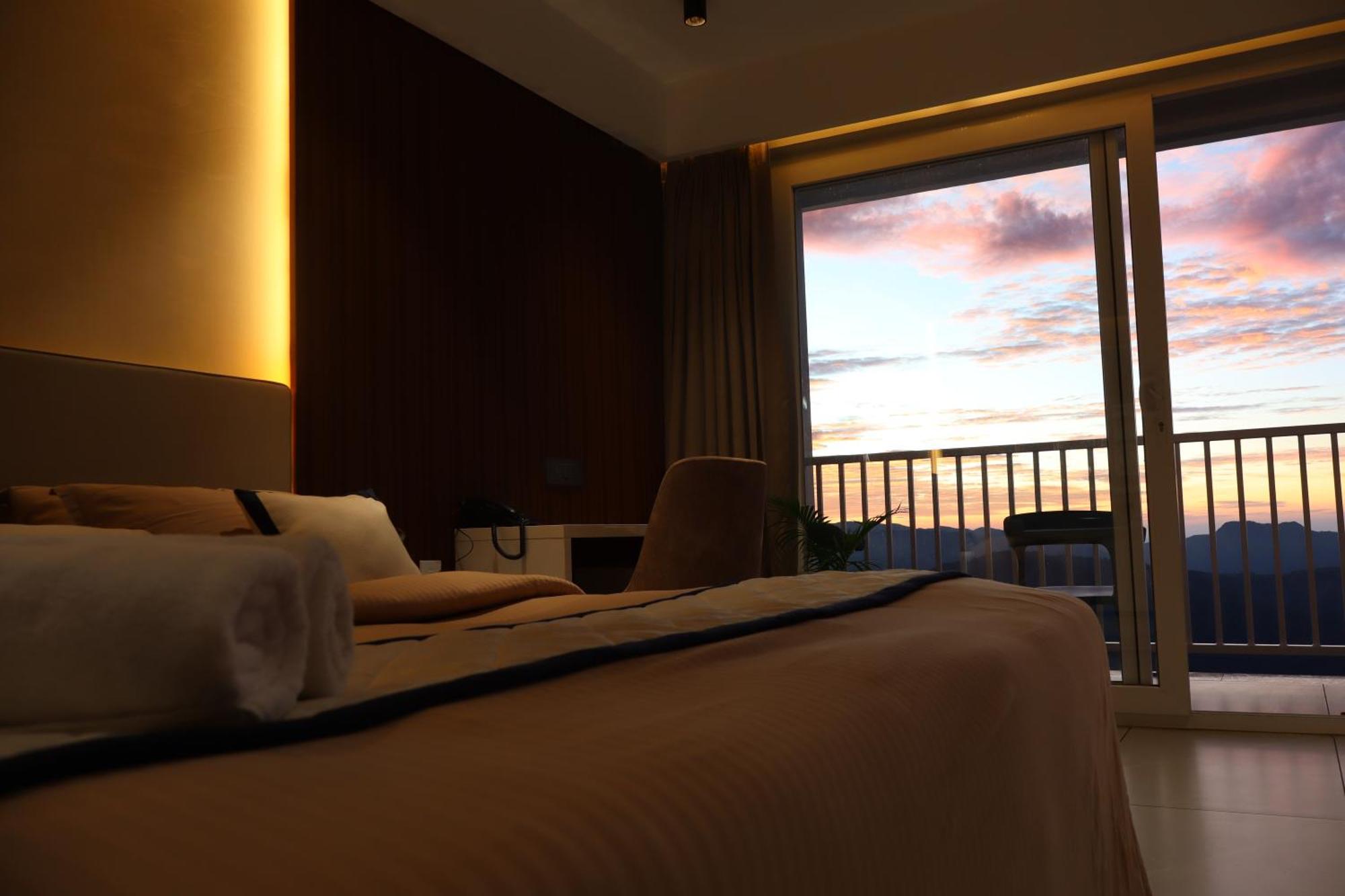 Hotel The Clouds End Devikolam Exterior foto